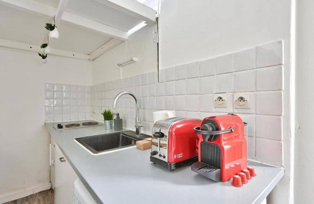 Appartement Centre De Paris Hotel De Ville - Notre Dame Екстериор снимка