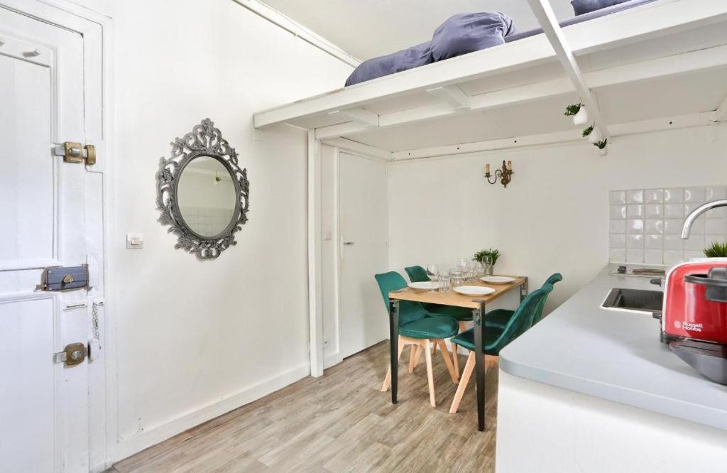 Appartement Centre De Paris Hotel De Ville - Notre Dame Екстериор снимка